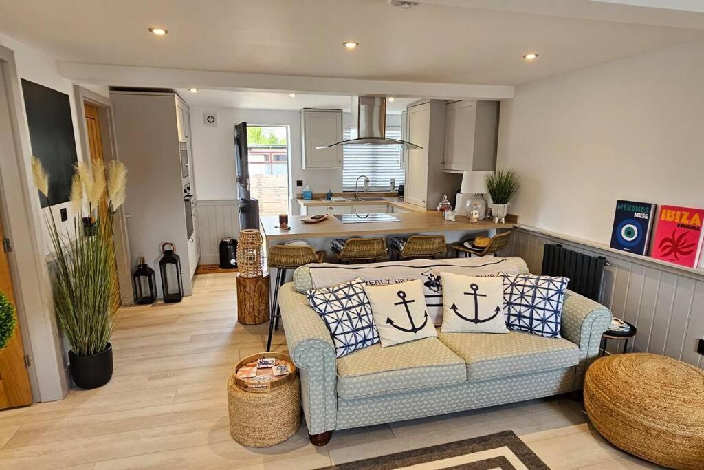 Humberston Boathouse Lodge & Hot Tub - Cleethorpes Beach Cabin Chalet Zewnętrze zdjęcie