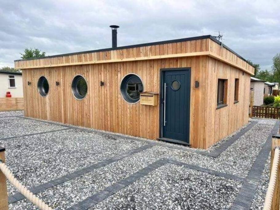 Humberston Boathouse Lodge & Hot Tub - Cleethorpes Beach Cabin Chalet Zewnętrze zdjęcie